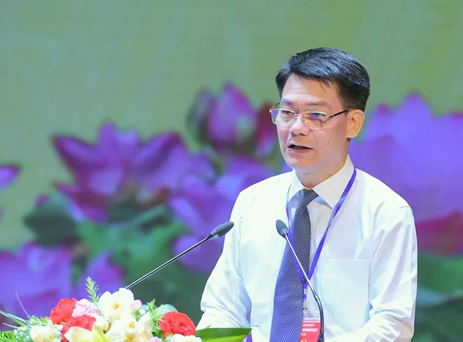 Ninh Bình: Đưa nghị quyết vào cuộc sống từ những “người truyền lửa” Ninh Bình: Đưa nghị quyết vào cuộc sống từ những “người truyền lửa”