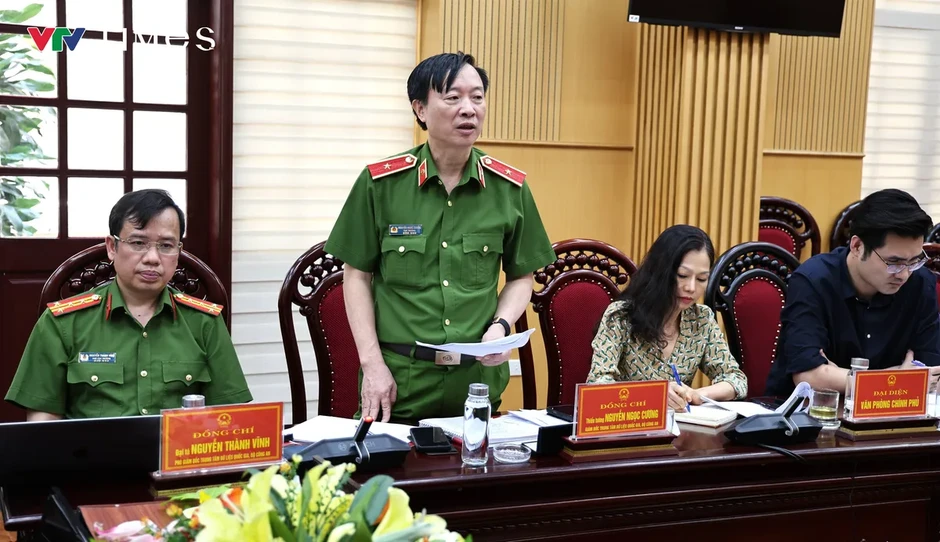 Ninh Bình khơi thông “điểm nghẽn” chuyển đổi số Ninh Bình khơi thông “điểm nghẽn” chuyển đổi số