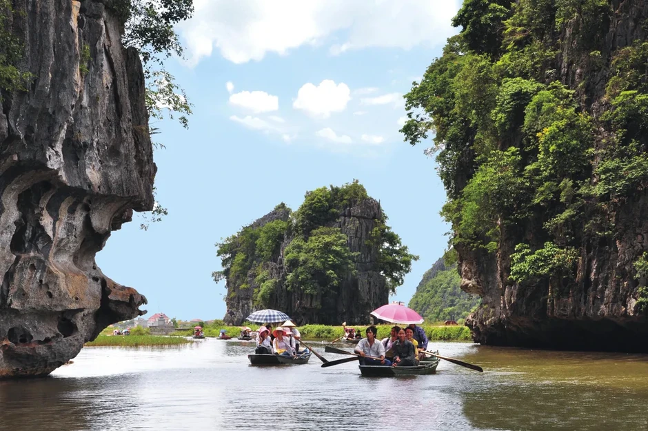 Ninh Bình: Kiến tạo đô thị di sản thiên niên kỷ từ những giá trị nghìn năm Ninh Bình: Kiến tạo đô thị di sản thiên niên kỷ từ những giá trị nghìn năm