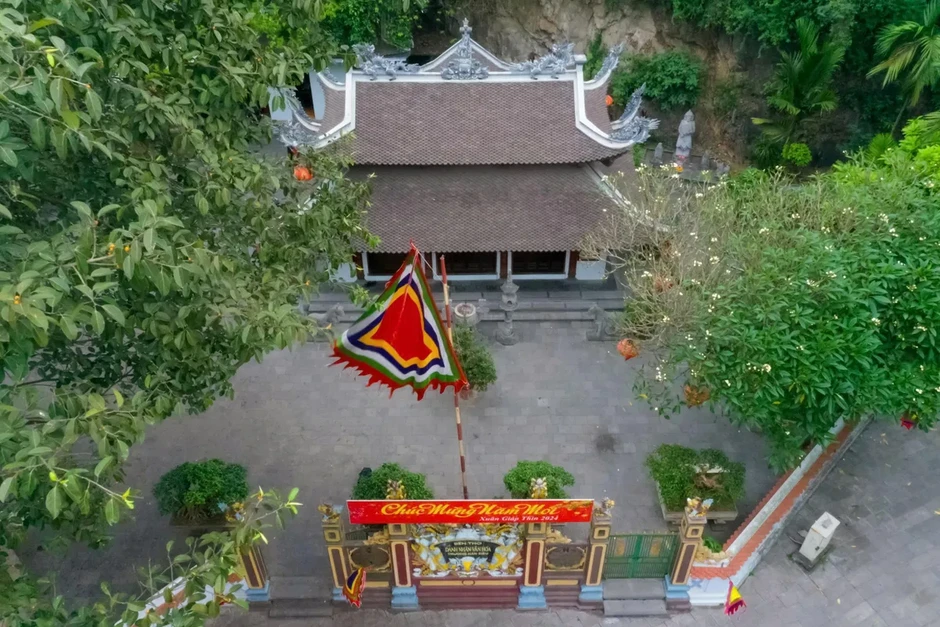 Ninh Bình: Ma nhai núi Non Nước - Những trang sử khắc trên đá và hành trình vươn tầm di sản thế giới Ninh Bình: Ma nhai núi Non Nước - Những trang sử khắc trên đá và hành trình vươn tầm di sản thế giới