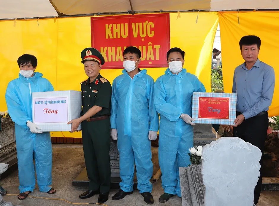 Ninh Bình nối dài hành trình tìm danh tính các liệt sĩ Ninh Bình nối dài hành trình tìm danh tính các liệt sĩ