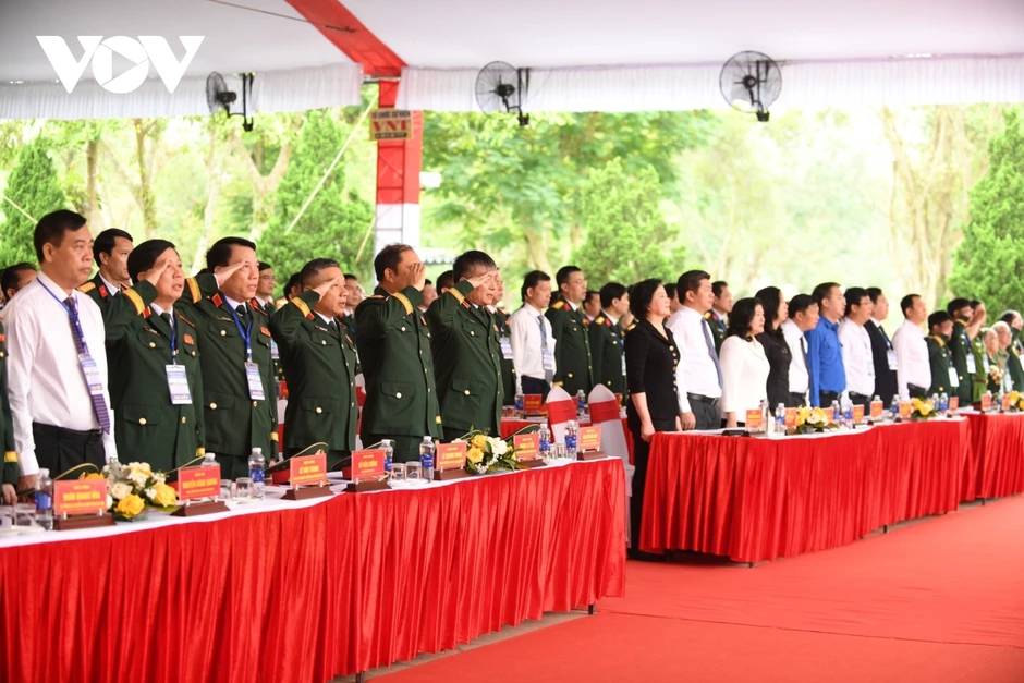 Nỗ lực 500 ngày đêm quy tập hàng nghìn hài cốt liệt sĩ Nỗ lực 500 ngày đêm quy tập hàng nghìn hài cốt liệt sĩ