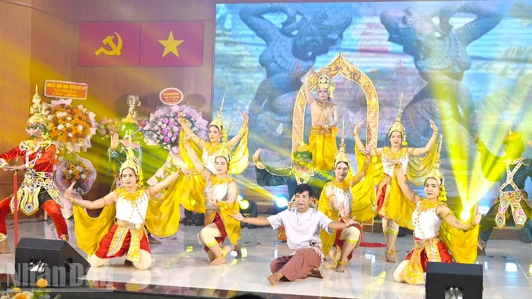 Nối dài mạch sống phum, sóc Nối dài mạch sống phum, sóc