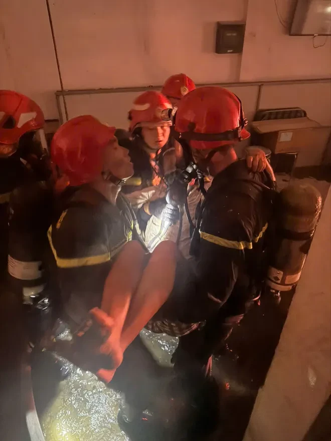 Nóng trên mạng tuần qua (27/4-3/5): Nhiều vụ cháy nghiêm trọng trong kỳ nghỉ lễ Nóng trên mạng tuần qua (27/4-3/5): Nhiều vụ cháy nghiêm trọng trong kỳ nghỉ lễ