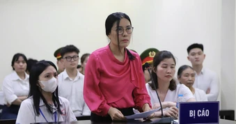 Nữ cựu Hiệu trưởng THCS lĩnh án 3 năm tù vì thu 15.000/tiết dạy thêm từ 13 năm trước