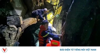 Nữ sinh lớp 10 rơi xuống thác sâu tử vong