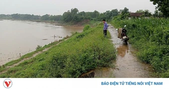 Nước sông Cầu tiếp tục lên, Thủy điện Thác Giềng 1 mở cửa xả tràn