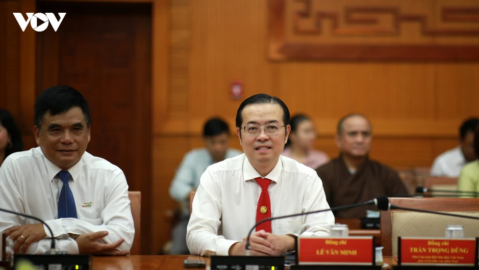 Ông Lê Văn Minh giữ chức Tổng Giám đốc Cơ quan Báo-Phát thanh, Truyền hình TP.HCM Ông Lê Văn Minh giữ chức Tổng Giám đốc Cơ quan Báo-Phát thanh, Truyền hình TP.HCM