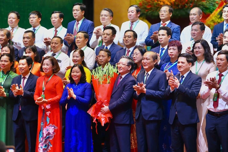 Ông Lương Quốc Đoàn tái đắc cử Chủ tịch Trung ương Hội Nông dân Việt Nam Ông Lương Quốc Đoàn tái đắc cử Chủ tịch Trung ương Hội Nông dân Việt Nam