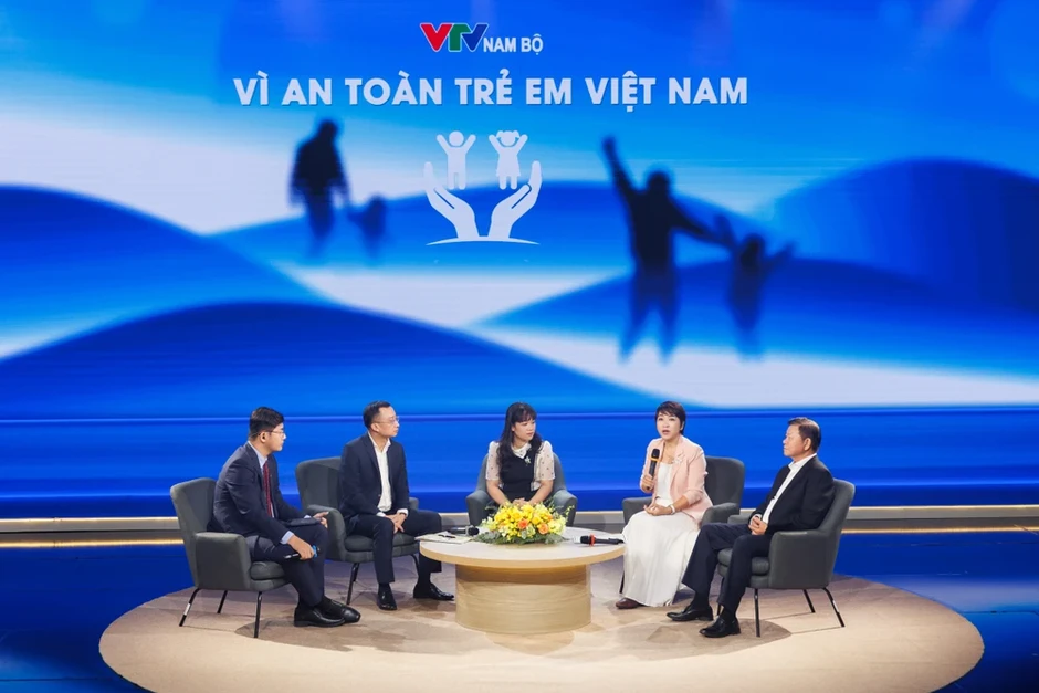 Phát động chiến dịch 'Vì an toàn trẻ em Việt Nam' Phát động chiến dịch 'Vì an toàn trẻ em Việt Nam'
