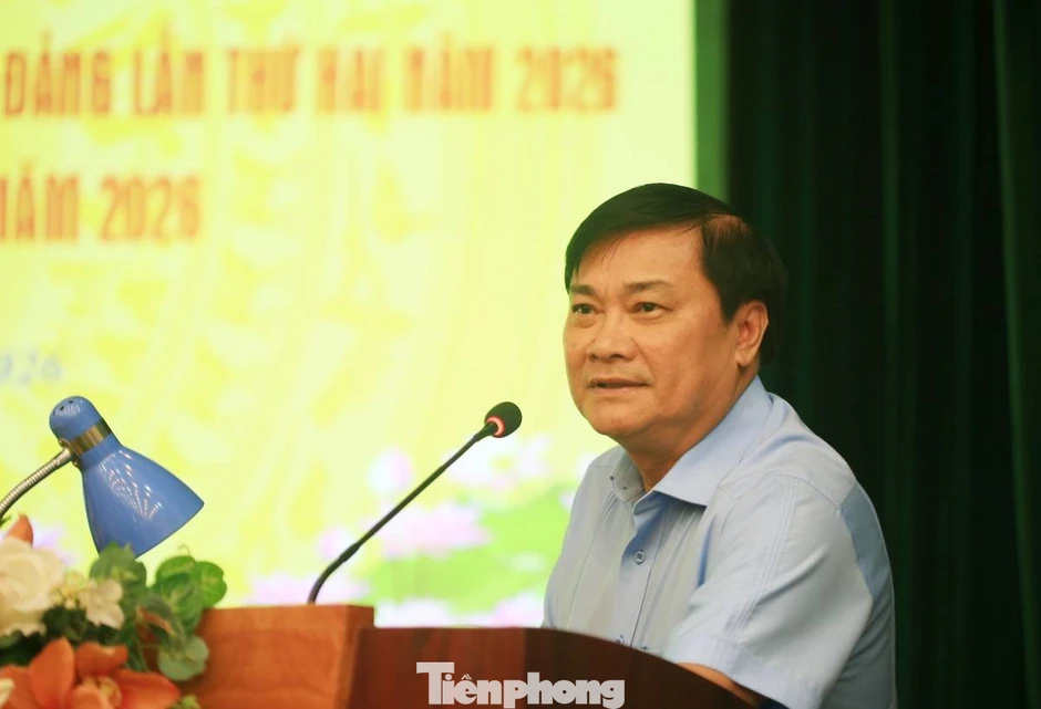 Phát động Cuộc thi chính luận bảo vệ nền tảng tư tưởng của Đảng năm 2026 Phát động Cuộc thi chính luận bảo vệ nền tảng tư tưởng của Đảng năm 2026
