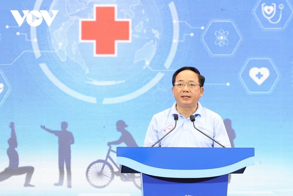 Phát động Ngày Sức khoẻ toàn dân, lấy phòng bệnh làm trung tâm Phát động Ngày Sức khoẻ toàn dân, lấy phòng bệnh làm trung tâm