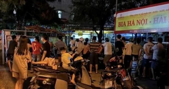 Phát hiện 2 nhân viên nhà hàng tử vong trong bếp
