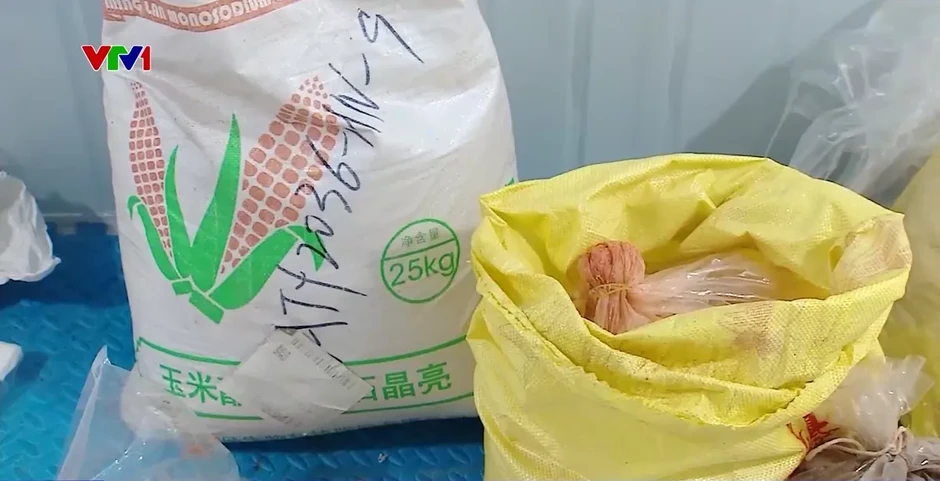 Phát hiện cơ sở sản xuất bột súp giả, bán trên sàn thương mại điện tử