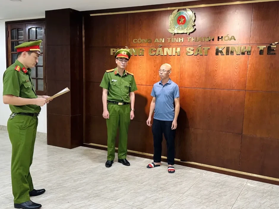 Phát hiện cơ sở tự in nhãn mác, sản xuất “Nem chua rán Hà Nội” giả quy mô lớn Phát hiện cơ sở tự in nhãn mác, sản xuất “Nem chua rán Hà Nội” giả quy mô lớn