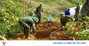 Phát hiện nhiều hài cốt liệt sĩ tại vùng núi Hướng Lập, Quảng Trị