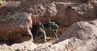 Phát hiện thêm rãnh mộ tập thể tại Công viên Lê Thị Riêng
