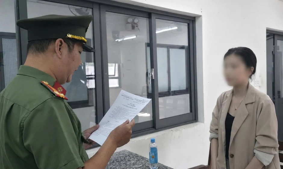 Phát hiện thi hộ Anh văn tại Trường Đại học Văn Lang Phát hiện thi hộ Anh văn tại Trường Đại học Văn Lang