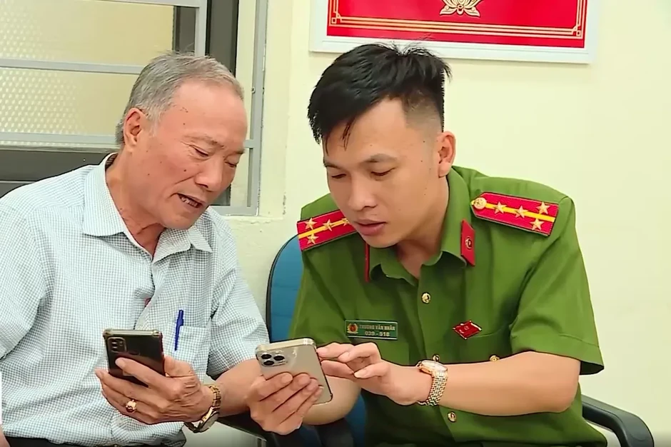 Phát huy hiệu quả tổ phản ứng nhanh hỗ trợ dịch vụ công trực tuyến Phát huy hiệu quả tổ phản ứng nhanh hỗ trợ dịch vụ công trực tuyến