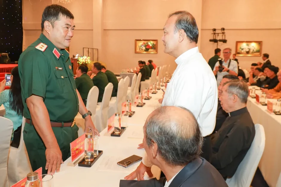 Phát huy vai trò của các tôn giáo trong xây dựng nền quốc phòng toàn dân