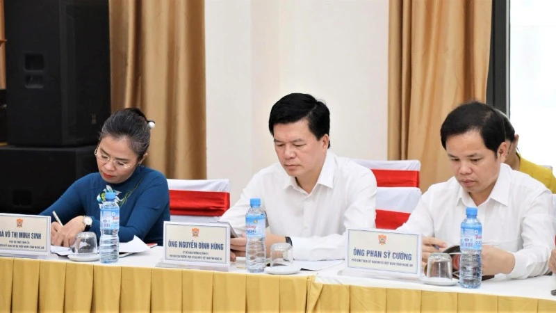 Phát huy vai trò của đồng bào Công giáo các tỉnh Bắc Trung bộ trong sự nghiệp đại đoàn kết dân tộc, phát triển kinh tế-xã hội Phát huy vai trò của đồng bào Công giáo các tỉnh Bắc Trung bộ trong sự nghiệp đại đoàn kết dân tộc, phát triển kinh tế-xã hội