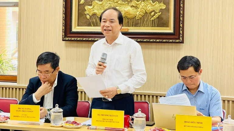 Phát huy vai trò của người cao tuổi trong bối cảnh già hóa dân số Phát huy vai trò của người cao tuổi trong bối cảnh già hóa dân số