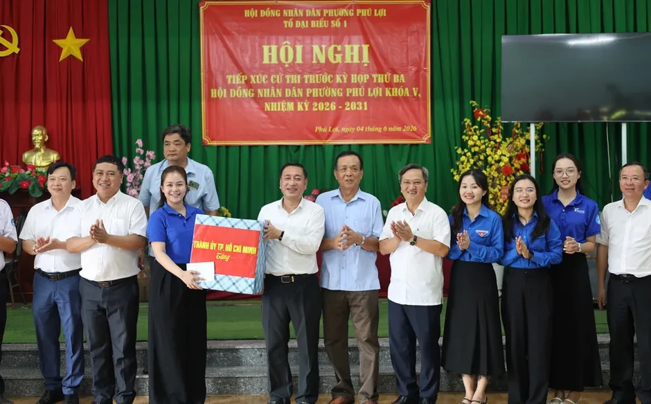 Phát huy vai trò thanh niên trong xây dựng chính quyền số Phát huy vai trò thanh niên trong xây dựng chính quyền số