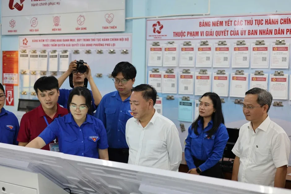 Phát huy vai trò thanh niên trong xây dựng chính quyền số Phát huy vai trò thanh niên trong xây dựng chính quyền số