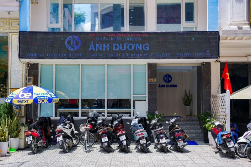 Phạt nặng nhiều công ty, phòng khám “chui”, hộ kinh doanh hoạt động “vượt rào” Phạt nặng nhiều công ty, phòng khám “chui”, hộ kinh doanh hoạt động “vượt rào”