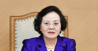 Phó Thủ tướng: Cải cách tiền lương linh hoạt, giúp giữ chân nguồn nhân lực cao khu vực công