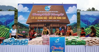 Phụ nữ Đà Nẵng gắn kết nghĩa tình