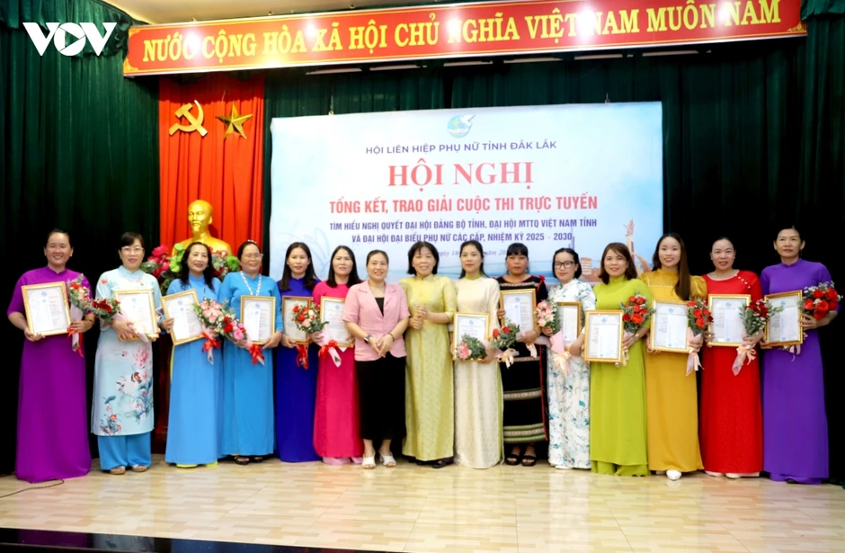 Phụ nữ Đắk Lắk tìm hiểu Nghị quyết qua cuộc thi trực tuyến