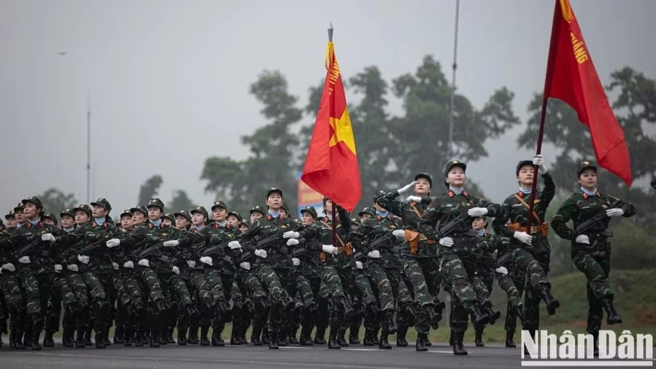 Phụ nữ Việt Nam khẳng định vai trò, vị thế trên mọi lĩnh vực đời sống xã hội Phụ nữ Việt Nam khẳng định vai trò, vị thế trên mọi lĩnh vực đời sống xã hội