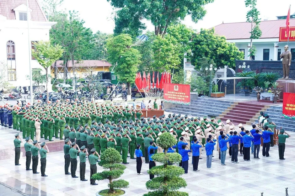 Phú Thọ đồng loạt ra quân tại 148 xã, phường, quyết liệt đấu tranh với tội phạm ma túy Phú Thọ đồng loạt ra quân tại 148 xã, phường, quyết liệt đấu tranh với tội phạm ma túy