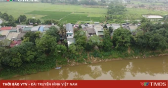 Phú Thọ: Mùa nước cạn, bờ sông Hồng sạt lở nghiêm trọng: Khẩn cấp di dời 12 hộ dân