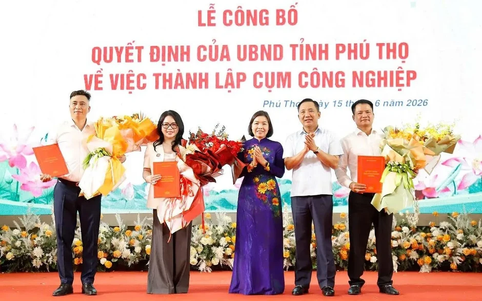Phú Thọ thành lập 3 cụm công nghiệp sau hợp nhất mở ra không gian phát triển mới Phú Thọ thành lập 3 cụm công nghiệp sau hợp nhất mở ra không gian phát triển mới