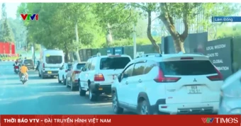 Quá tải bãi đỗ xe tại trung tâm Đà Lạt