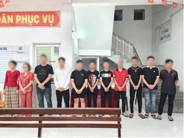 Qua xác minh vụ đánh nhau tại quán nhậu, bắt đối tượng truy nã ở Cần Thơ Qua xác minh vụ đánh nhau tại quán nhậu, bắt đối tượng truy nã ở Cần Thơ