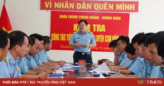 Quân chủng Phòng không - Không quân kiểm tra kết quả tháng đầu huấn luyện chiến sĩ mới