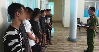 Quán hủ tiếu Mỹ Tho gặp họa vì 2 nhóm thanh thiếu niên