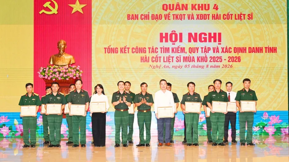 Quân khu 4 tổng kết công tác tìm kiếm, quy tập hài cốt liệt sĩ mùa khô 2025-2026 Quân khu 4 tổng kết công tác tìm kiếm, quy tập hài cốt liệt sĩ mùa khô 2025-2026
