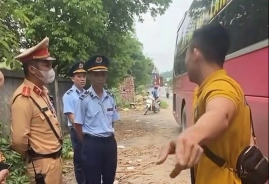 Quản lý thị trường thông tin vụ kiểm tra xe khách chở xác ve sầu xôn xao dư luận