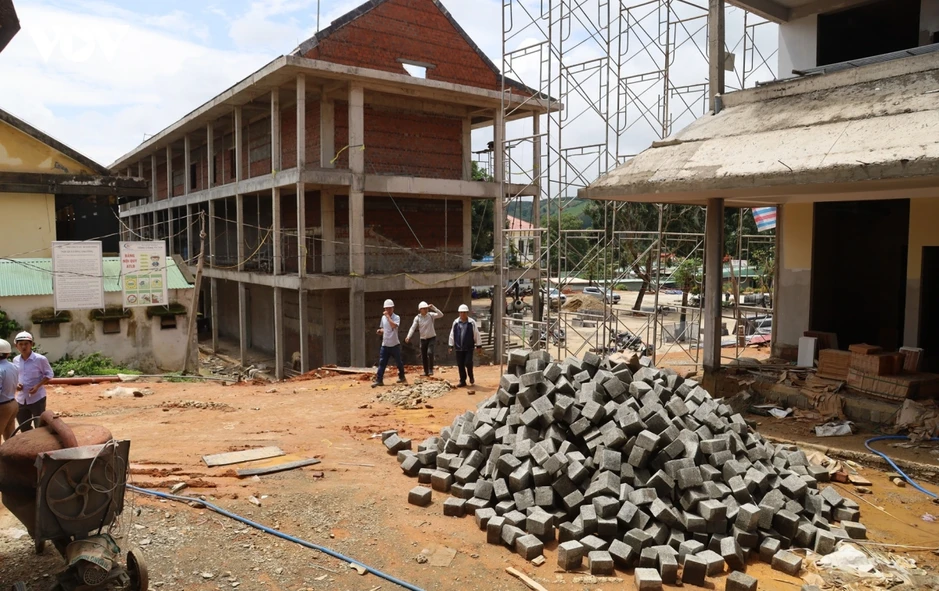 Quảng Ngãi gấp rút hoàn thành 4 điểm trường biên giới trước năm học mới Quảng Ngãi gấp rút hoàn thành 4 điểm trường biên giới trước năm học mới