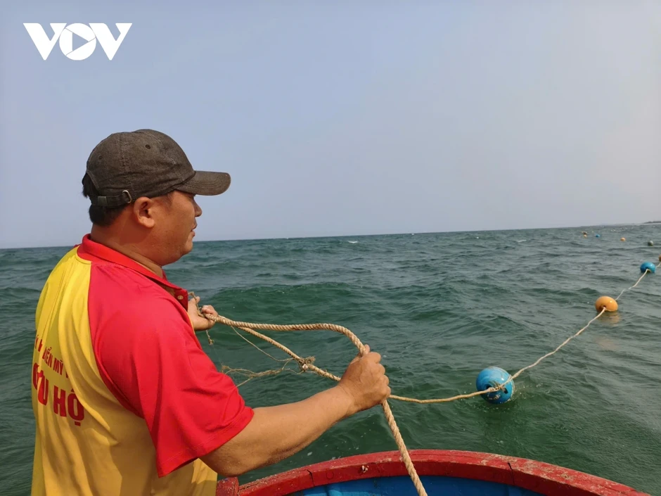 Quảng Ngãi giữ an toàn mùa tắm biển, không chủ quan nguy cơ đuối nước Quảng Ngãi giữ an toàn mùa tắm biển, không chủ quan nguy cơ đuối nước