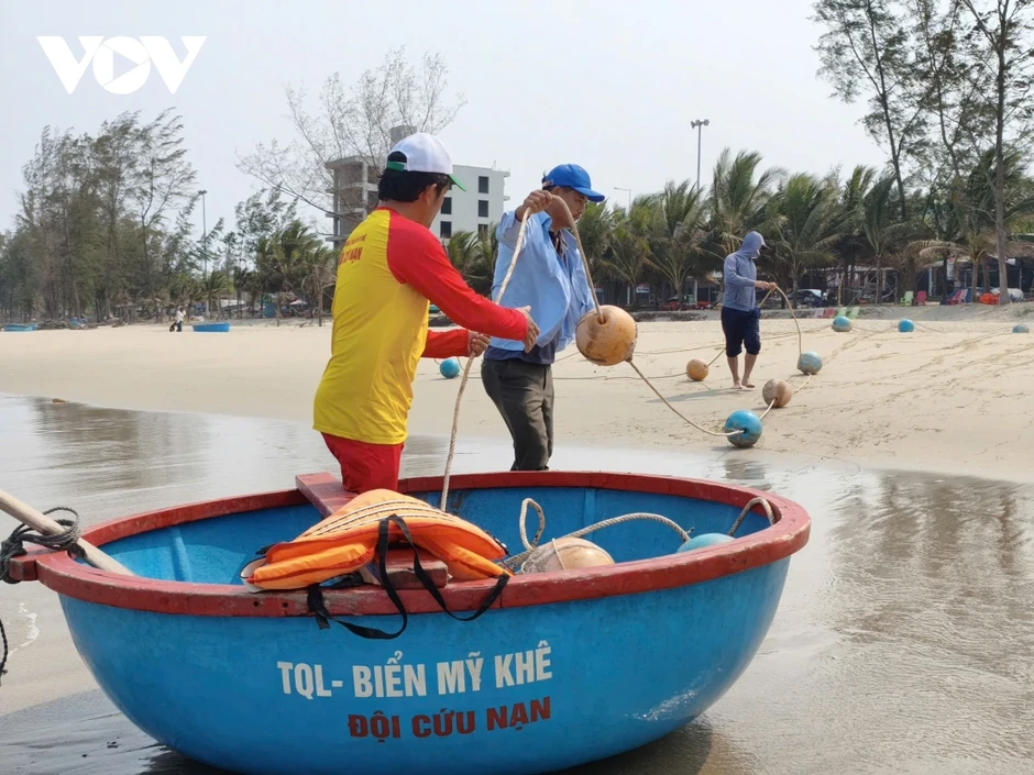 Quảng Ngãi giữ an toàn mùa tắm biển, không chủ quan nguy cơ đuối nước Quảng Ngãi giữ an toàn mùa tắm biển, không chủ quan nguy cơ đuối nước