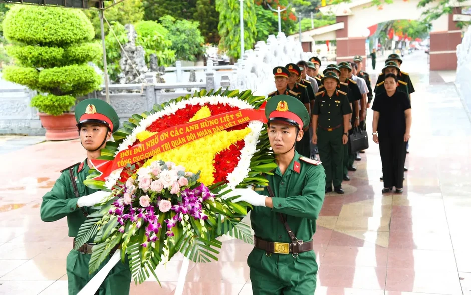 Quảng Ngãi: Kiểm tra, động viên lực lượng tham gia Chiến dịch 500 ngày đêm tìm kiếm hài cốt liệt sĩ Quảng Ngãi: Kiểm tra, động viên lực lượng tham gia Chiến dịch 500 ngày đêm tìm kiếm hài cốt liệt sĩ