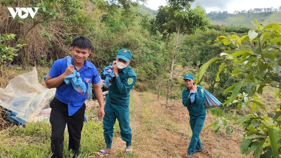 Quảng Ngãi mở sinh kế bền vững cho đồng bào Xơ Đăng Quảng Ngãi mở sinh kế bền vững cho đồng bào Xơ Đăng
