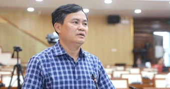 Quảng Ngãi phê bình Giám đốc Sở NN&MT chậm triển khai cơ sở dữ liệu đất đai