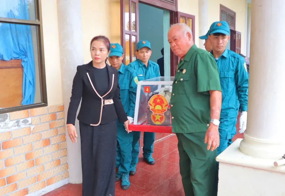 Quảng Ngãi: Truy điệu, an táng 10 hài cốt liệt sĩ Quảng Ngãi: Truy điệu, an táng 10 hài cốt liệt sĩ