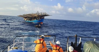 Quảng Ngãi yêu cầu triển khai cứu nạn, cứu hộ tàu cá gặp nạn